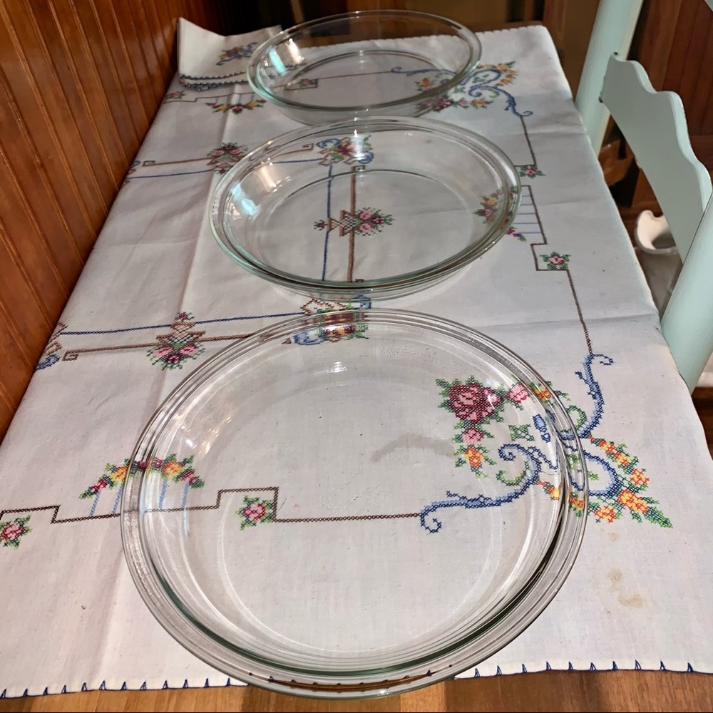 Vintage Clear Pyrex 9”pans set of 3